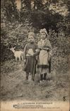 Auvergne CPA Children and goat (folklore costume goat)