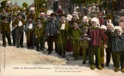 Malerische Normandie CPA ist es nicht engourdie das Rennen des Gases Normands (Kinder) (folf