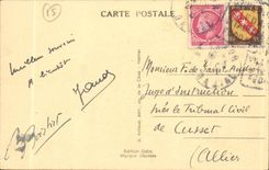 Saint Flour CPA Places of weapons the savings bank and the post office (old consular house)