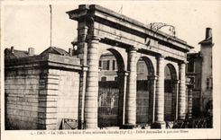 Dax CPA Le Nehe fontaine d'eau minerale chaude