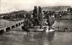 Switzerland Geneva MODERN CARD Island JJ Rousseau and White MT