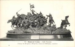Paris CPA Musee of the army Salle Turenne Charge with Dragons has WAgram bronzes of Richelieu sculptor