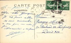 Paris CPA La rue de Rivoli le jardin des Tuileries et le louvre