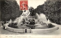Paris CPA the fountain of Carpeaux
