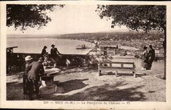 Nettes CPA die Plattform des Schlosses