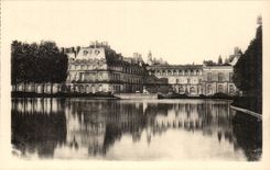 Fontainebleau - the Castle - Together on the Water Part - CPA
