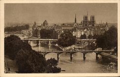 Paris - 4 - La Cite - Notre Dame - CPA 