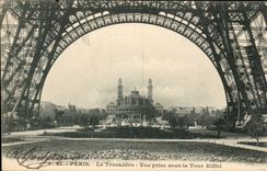 Paris CPA Trocadero Seen from under the Eiffel Tower