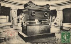 Paris CPA Sarcophagus of Napoleon 1st