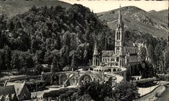 CPA Lourdes the basilica and Gave