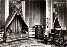 Fontaineableau MODERN CARD the palate Study of the emperor