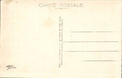 Vichy CPA Galerie couverte et Pergola des sources