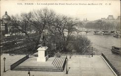 Paris CPA Le rond point du Pont neuf et la statue de Henri IV