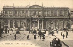 Bordeaux CPA the town hall