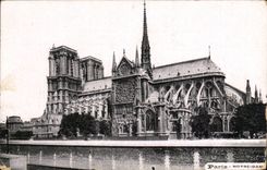 Paris CPA Notre dame
