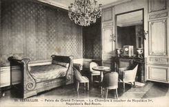 CPA Versailles Palais of Large Trianon the room has to sleep of Napoleon 1st