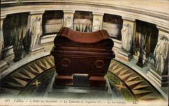 Paris CPA the hotel of Invalides the tomb of Napoleon 1st