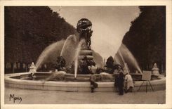 Paris - 14 - Fountain of the Observatory - Small Tables of Paris - CPA