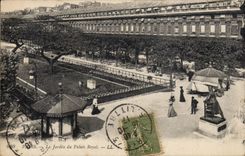 Paris - 1 - Le Jardin du Palais Royal CPA 