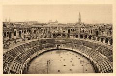 Nimes - Innenraum der Arena - CPA