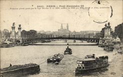 Paris - 7 - Bridge Alexandre III - boat - boat CPA