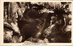 CPA a 5 km de Saint Cere La grotte de Presque La sortie