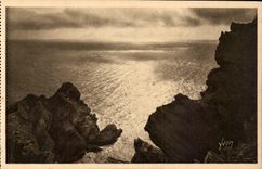 CPA Les iles d'Hyeres Porquerolles Lever de soleil sur la grande cale