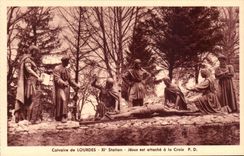 CPA Lourdes 12th Jesus station is fastener with the Cross