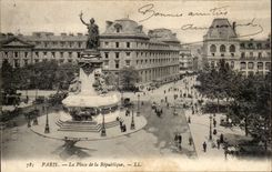 Paris CPA Places Republic