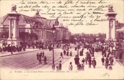 Paris CPA the Grand Palais and the bridge Alexandre III