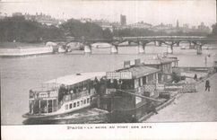 Paris - La Seine au Pont des Arts - CPA 