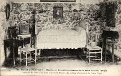 Paris - 3 - Carnavalet Museum - Pieces of furniture and Souvenir coming from the small Tower of the Temple - CPA