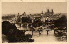 Paris - 4 - La Cite - Notre Dame - CPA 