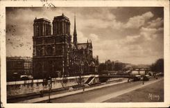 Paris - 4 - Notre Dame CPA 