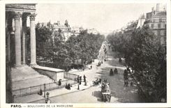 Paris CPA Boulevard de la madeleine