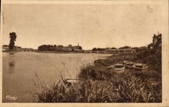 Sens CPA the island Yonne and two bridges