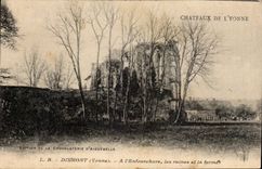 CPA Yonne Dixmont With enfourchure ruins and the farm