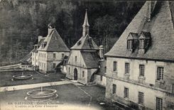 Grosses Chartreuse - der Kloster-Eingang und der Haupthof - CPA - hat ir ¹