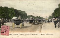 Paris CPA Avenue du Bois de Boulogne Le retour des Courses