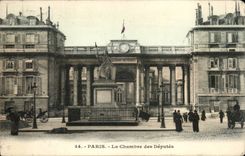 Paris CPA the House of Commons