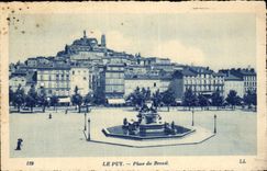 CPA Le Puy Place du Breuil