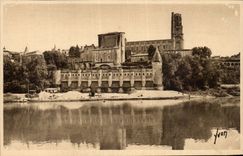 CPA Albi the archbishop's palace and the cathedral co Cecile