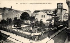 CPA Toulouse Le square du musee (rue de metz ) 