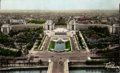 MODERN CARD Paris Palate of Chaillot