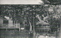 Paris -16 - Bois de Boulogne - Chalet du Cycle Publicite A la botte parisienne Chaussures Mercerie Rue Vavin CPA 