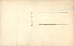 Fantasy - Child - Little Girl with tennis shoe off daisies - CPA