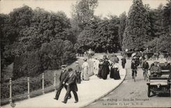 Paris - 16 - Bois de Boulogne - automobile - velo - CPA 