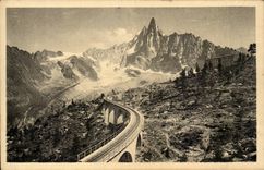 Chamonix - Le Mont Blanc - CPA 