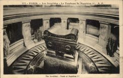 Paris CPA Invalides Tomb of Napoleon