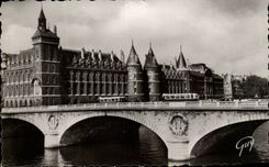 CPM Paris Palais de Justice et la conciergerie